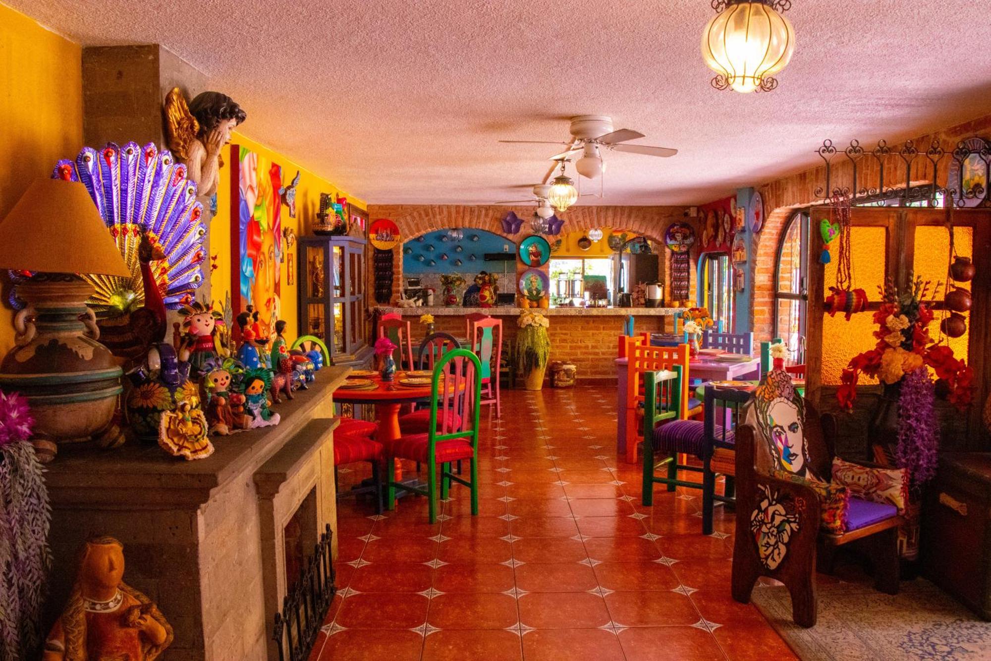 Posada Las Margaritas Tlaquepaque Екстериор снимка